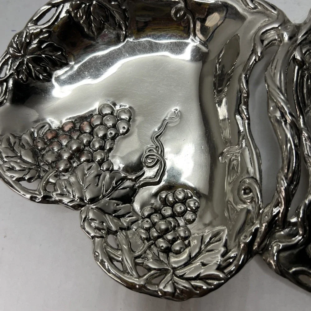 Godinger Silver Art Co Double Heart Grape Silver Plate Serving Dish Candy Nuts